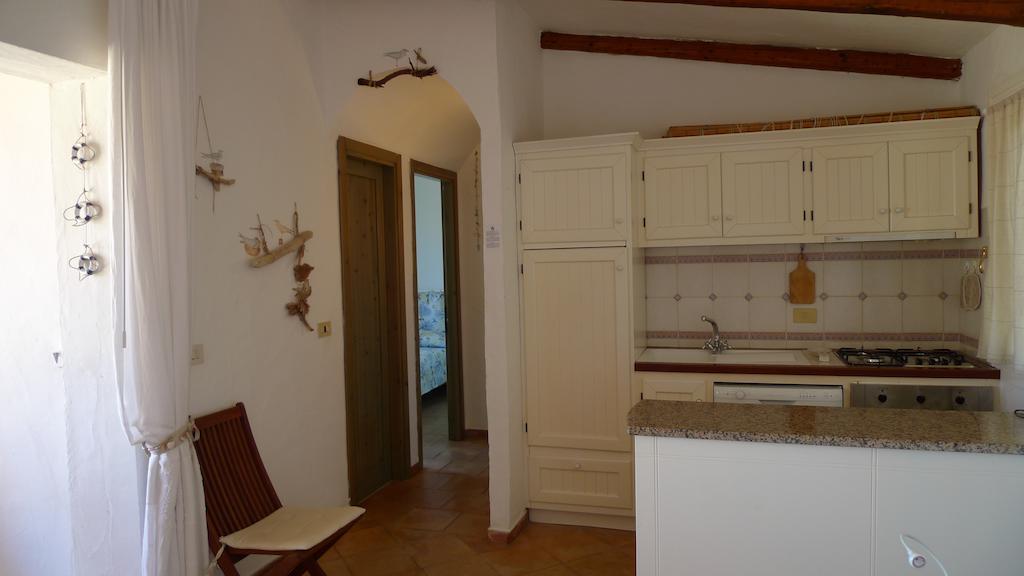 Casa Molara Villa San Teodoro  Rum bild